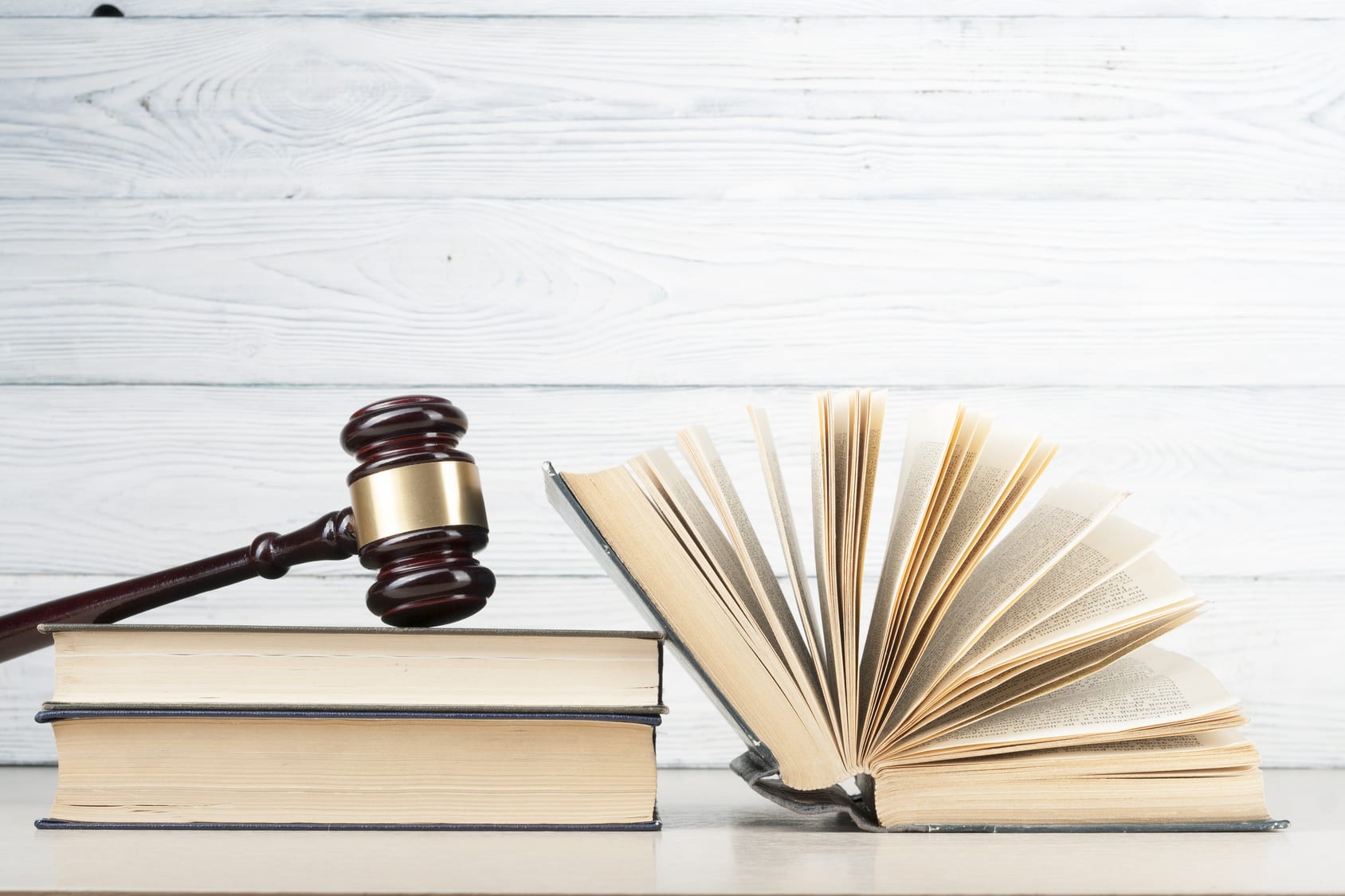 3 Books You Should Read Before Starting Law School Law